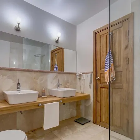 Hotel Oyster Residences - Adult Only 4*