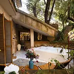 Oyster Residences - Adult Only Отель