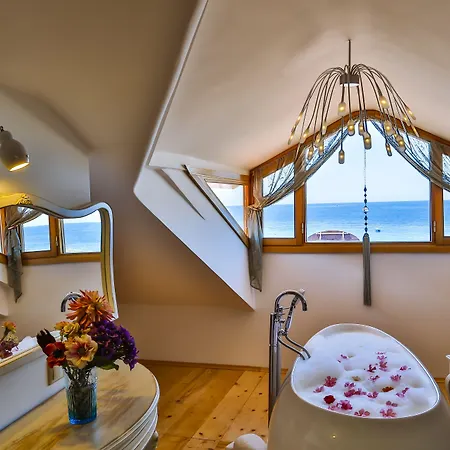 Hotel Oyster Residences - Adult Only 3*