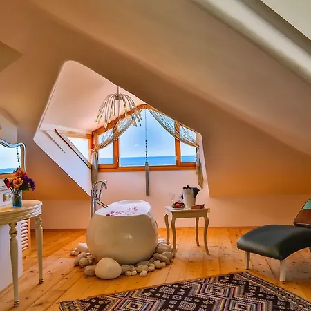 Oyster Residences - Adult Only Hotell