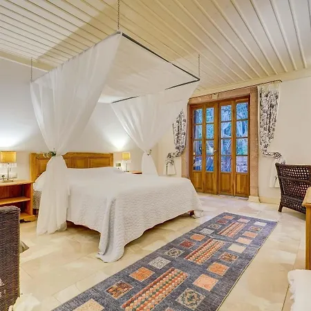 Hotell Oyster Residences - Adult Only 3*