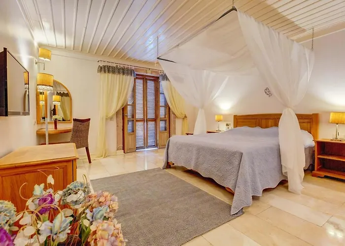 Hotell Oyster Residences - Adult Only 3*