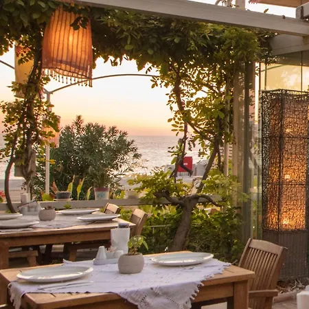 מלון Oyster Residences - Adult Only 4*