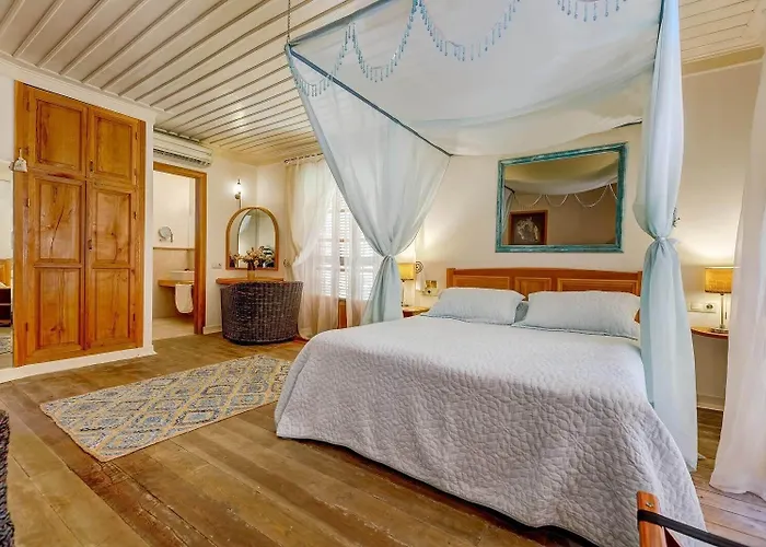 Oyster Residences - Adult Only Hotel