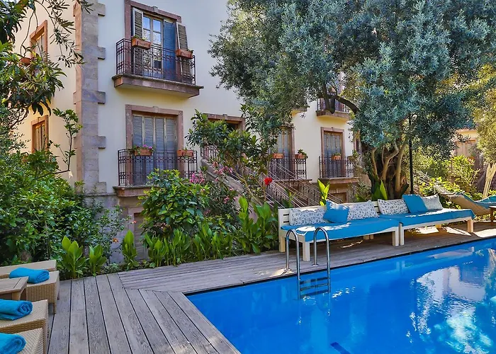 Oyster Residences - Adult Only Hotel